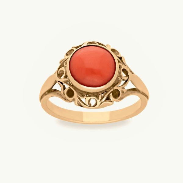 Pierścionek z żółtego złota z koralem naturalnym