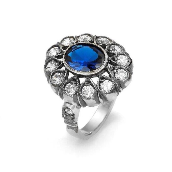 Pierścionek ze srebra z cyrkonią