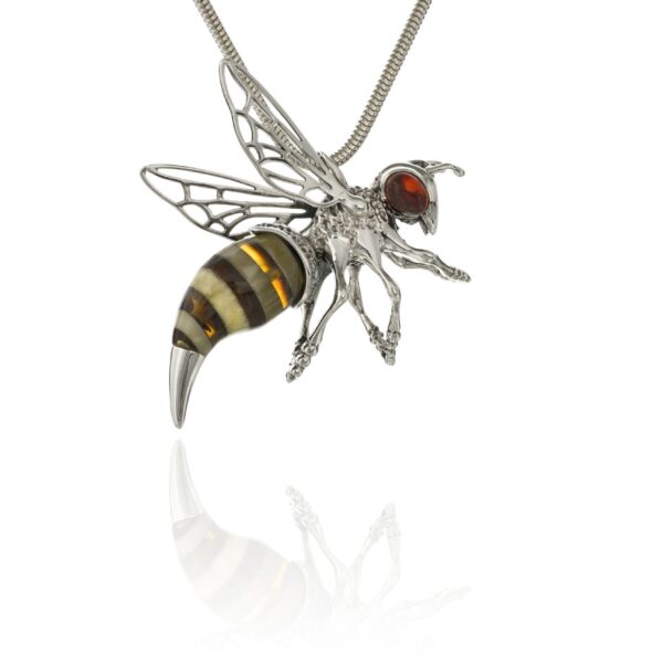 Zawieszka ze srebra z bursztynem w kształcie pszczoły