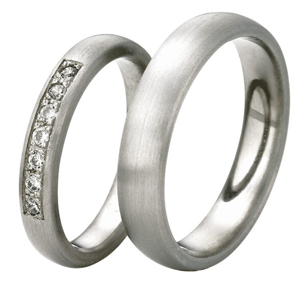 Obrączki z tytanu z brylantem
